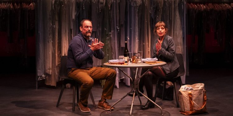 “Brooklyn Laundry” World Premiere by Northlight Theatre a Triumph that Blesses the Heart